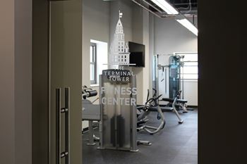 24/7 Fitness center on the 15th floor*