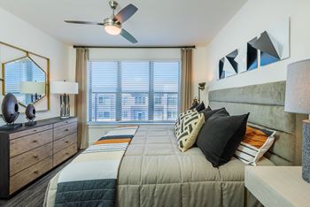 Ample bedrooms that accommodate king-size beds