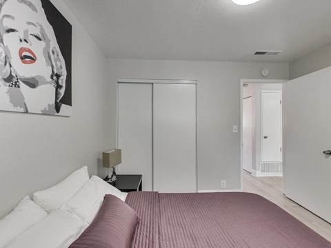 Floor plan for studio, 1 bath, 400 sqft