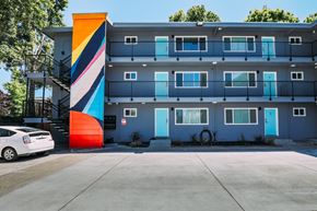 Oakland apartment for rent - 873 32nd Street