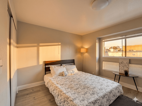 Floor plan for 2 beds, 1 bath, 786 sqft