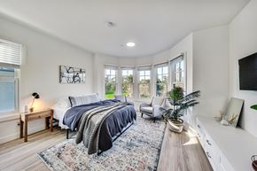 Oakland apartment for rent - ArtHaus Grand