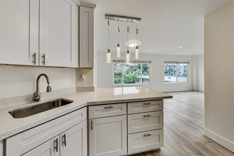 Floor plan for 2 beds, 2 baths, 844 sqft