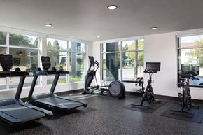 Oakland apartment for rent - Gym