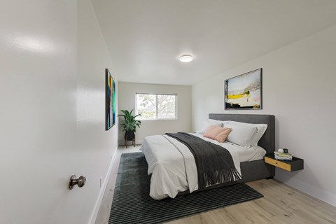 Floor plan for 2 beds, 1 bath, 600 sqft