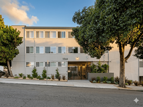 Oakland apartment for rent - Ivy Haus
