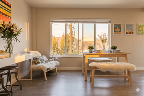 Oakland apartment for rent - A dining room with a table and chairs.