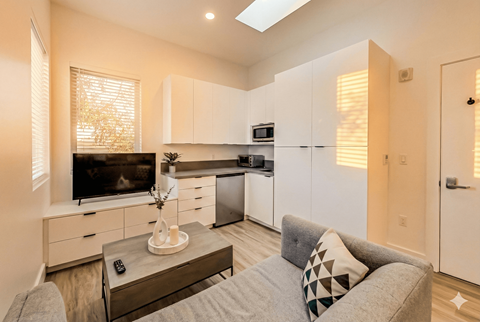 Floor plan for studio, 1 bath, 270 sqft