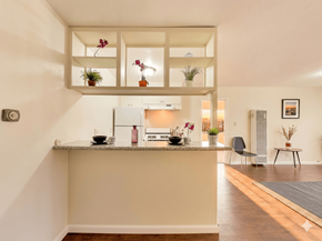 Oakland apartment for rent - Interior Building