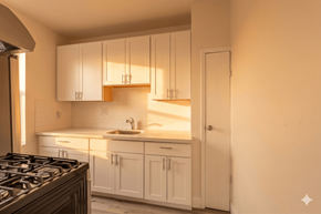 Oakland apartment for rent - Building Interior