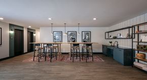 Oakland apartment for rent - Communal Lounge