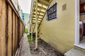 Berkeley apartment for rent - 2127 Dwight