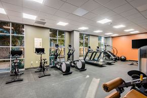 Glendale apartment for rent - Fitness center with cardio equipment