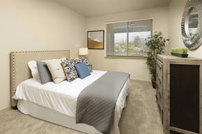 Fullerton apartment for rent - Comfortable Bedroom at 55+ FountainGlen Jacaranda, California, 92833