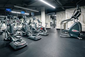 San Diego apartment for rent - Gym with various equipment at Vera Cortez Hill, San Diego