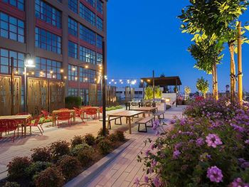 Courtyard with bbq