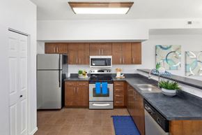 Richland apartment for rent - Fully Equipped Kitchen at Mosaic on the River Apartments, Richland, Washington