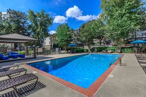 Atlanta apartment for rent - Pool View at 400 Winchester, Atlanta, GA 30339