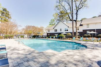 Resort style swimming pool
