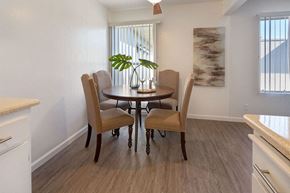 Alameda apartment for rent - Fully Equipped Dining Area at Three Crown Apartments, California, 94501
