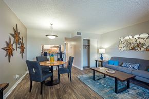 Albuquerque apartment for rent - Furnished Living Room
