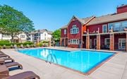 Kansas City townhouse for rent - Clubhouse Pool at Coach House Apartments, Kansas City
