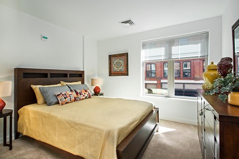 Floor plan for 2 beds, 1 bath, 992 sqft