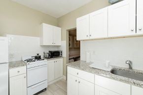 Boston apartment for rent - kitchen