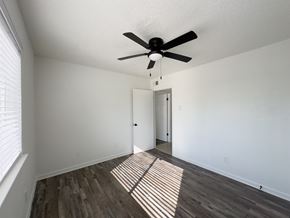 Arlington apartment for rent - the living room of our studio apartment atrium with a ceiling fan