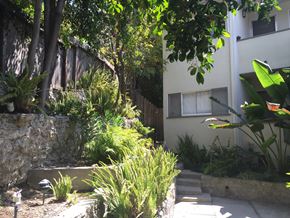 Los Angeles apartment for rent - Courtyard