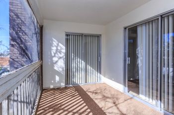 Private screen-in patios/balconies
