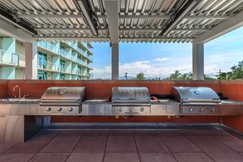 Bbq grills