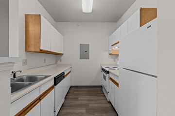 Broomfield apartment for rent - Town Centre Senior Apartments
