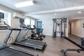 Vancouver apartment for rent - 192nd West Lofts Fitness Center with Cardio Machines