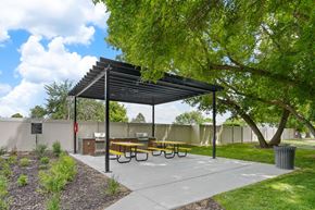 Murray apartment for rent - Clover Creek Covered Picnic Area