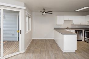 Gresham apartment for rent - Outlook16 Model Kitchen and Private Patio