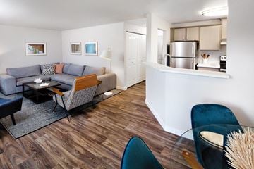 Everett apartment for rent - a living room with a couch and a table
