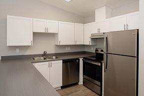 Gresham apartment for rent - Outlook16 Model Kitchen