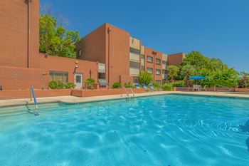 Refreshing pool and spa