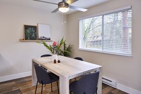 Renton apartment for rent - Echo Mountain Apartments Dining Room