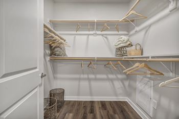 Dressing closets
