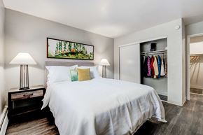 Glendale apartment for rent - Forest Manor Apartments Model Bedroom