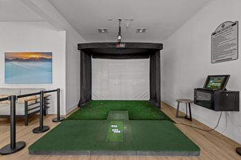 Golf simulator