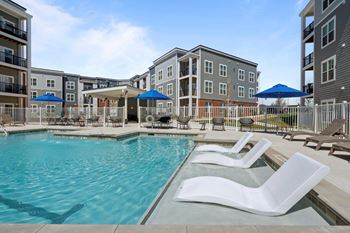 Heated pool