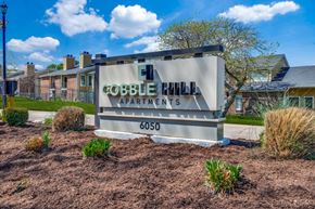 Fort Worth apartment for rent - Cobble Hill Apartments in Fort Worth, Texas Monument Sign
