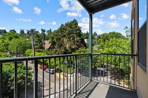 Portland apartment for rent - Private balcony with nature view at Collins Circle apartments in the Goose Hollow district in Portland, Oregon.