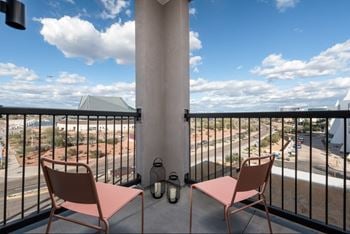 Private patio or balocny space