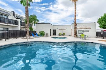 Refreshing pool