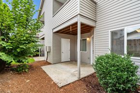 Portland apartment for rent - Gilhurst Apartments in Portland, Oregon Private Patio