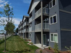 Spokane Valley apartment for rent - a view of the balconies of an apartment building